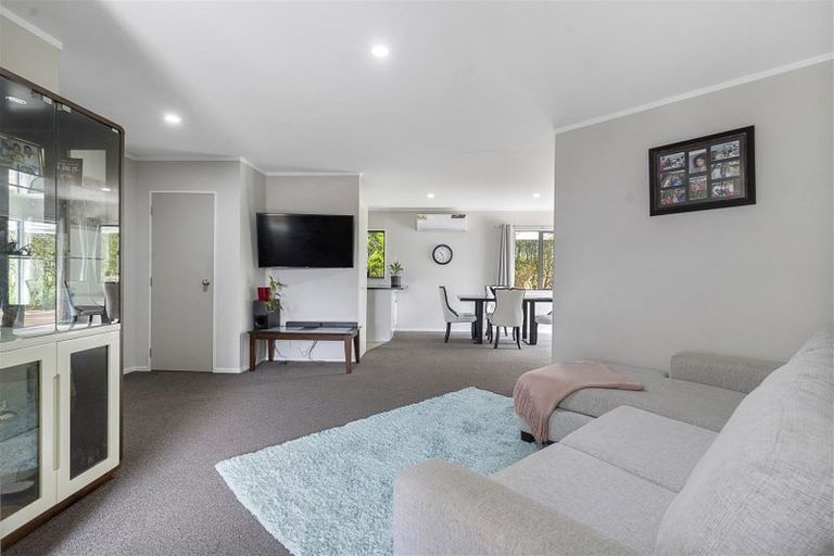 Photo of property in 67a Arimu Road, Papakura, 2110