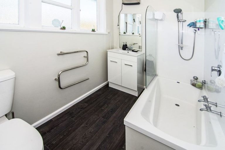 Photo of property in 4 Jellicoe Place, Solway, Masterton, 5810