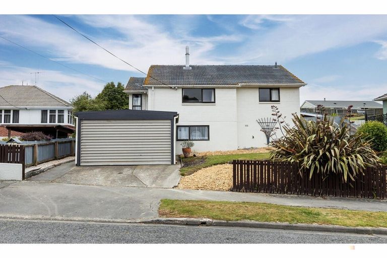 Photo of property in 27 Tweedy Street, Marchwiel, Timaru, 7910
