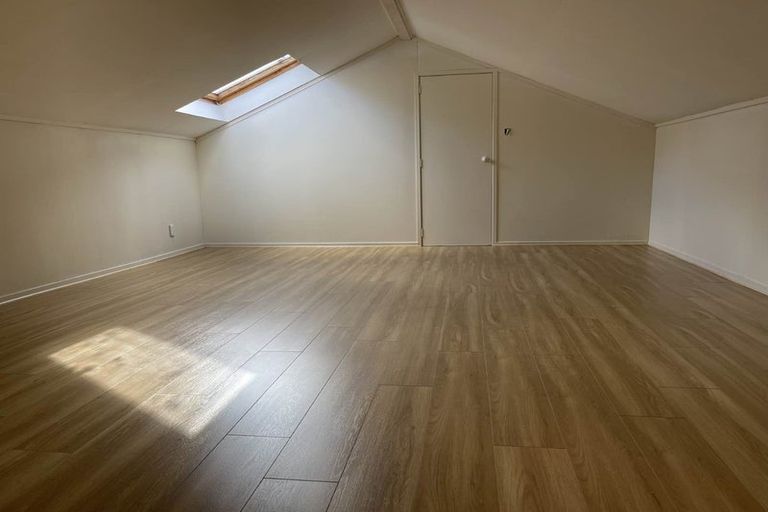 Photo of property in 6 Shiloh Way, Greenhithe, Auckland, 0632