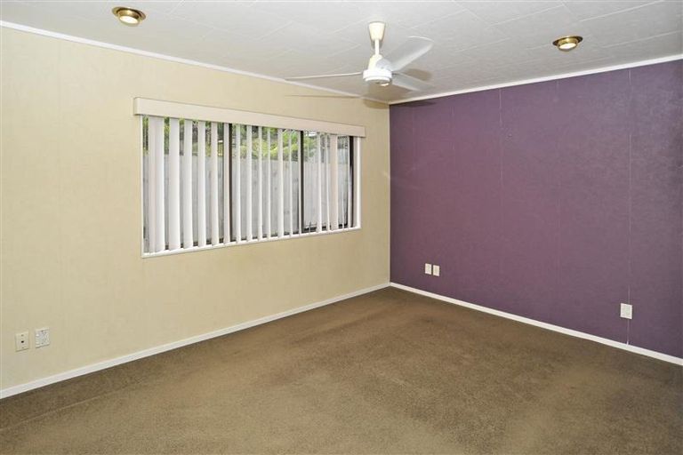 Photo of property in 9 Cantua Close, Totara Heights, Auckland, 2105