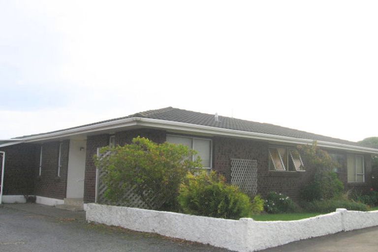 Photo of property in 3/23 Mana Esplanade, Paremata, Porirua, 5026