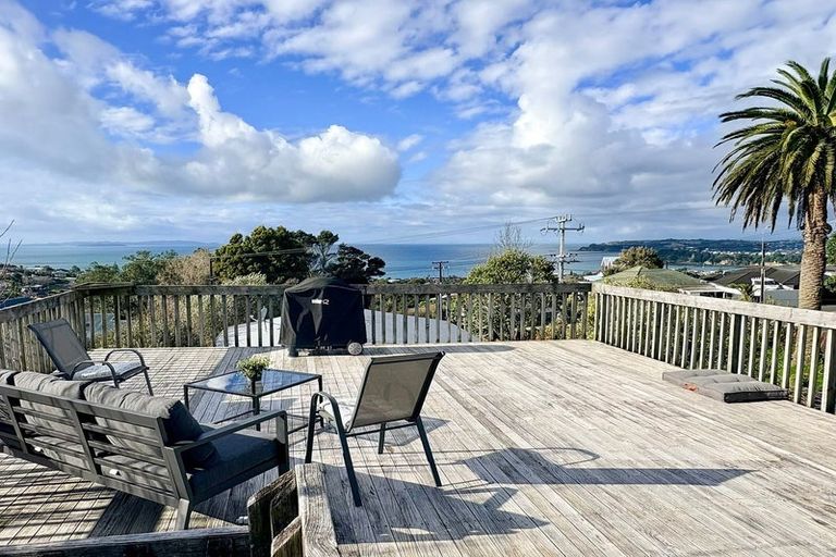 Photo of property in 467 Whangaparaoa Road, Stanmore Bay, Whangaparaoa, 0932