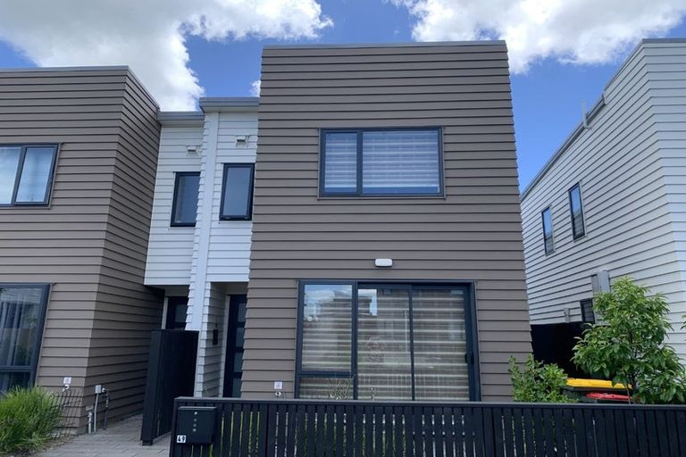 Photo of property in 49 Gecko Road, Hobsonville, Auckland, 0616