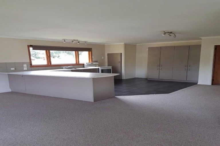 Photo of property in 8 Mahuri Road, Otatara, Invercargill, 9879