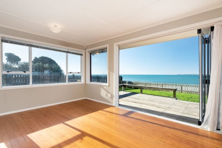 Photo of property in 107 Karewa Parade, Papamoa Beach, Papamoa, 3118