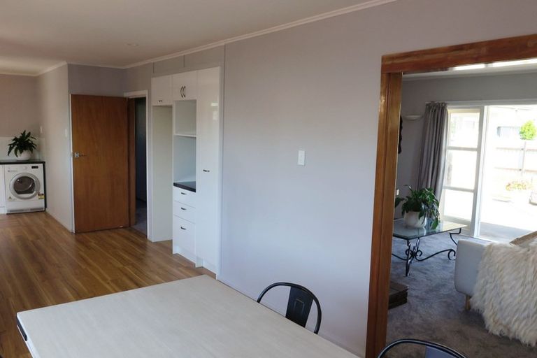 Photo of property in 1/182 Gloucester Street, Taradale, Napier, 4112