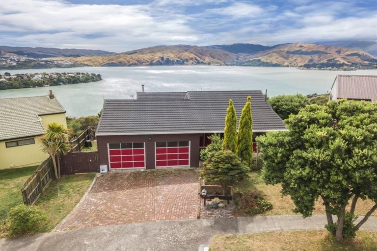 Photo of property in 19 Mercury Way, Whitby, Porirua, 5024