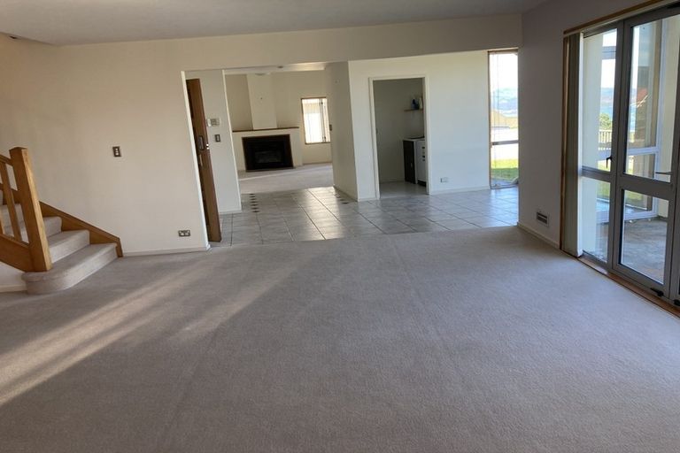 Photo of property in 12a Imran Terrace, Khandallah, Wellington, 6035