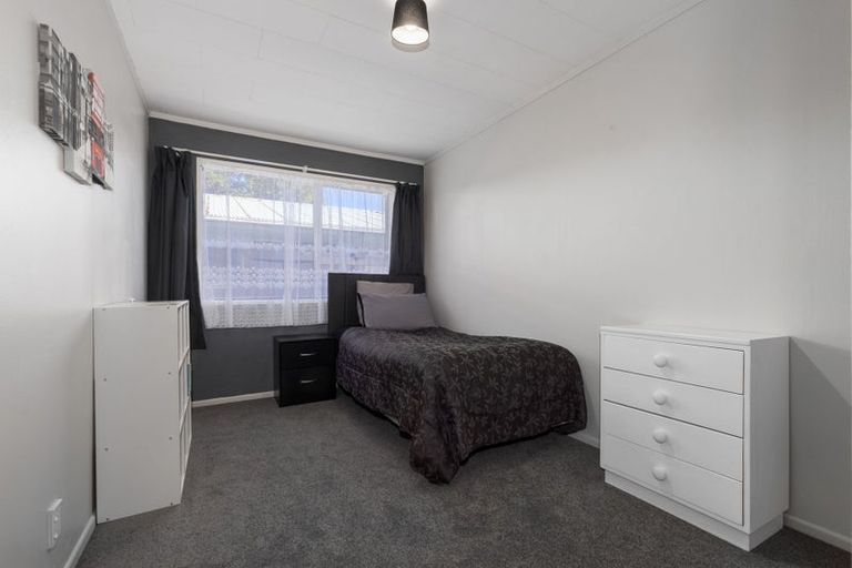 Photo of property in 16b Marere Avenue, Paraparaumu, 5032