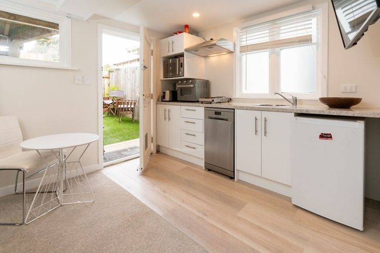 Photo of property in 143 Hataitai Road, Hataitai, Wellington, 6021