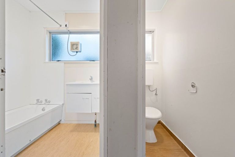 Photo of property in 60 Church Street, Onerahi, Whangarei, 0110