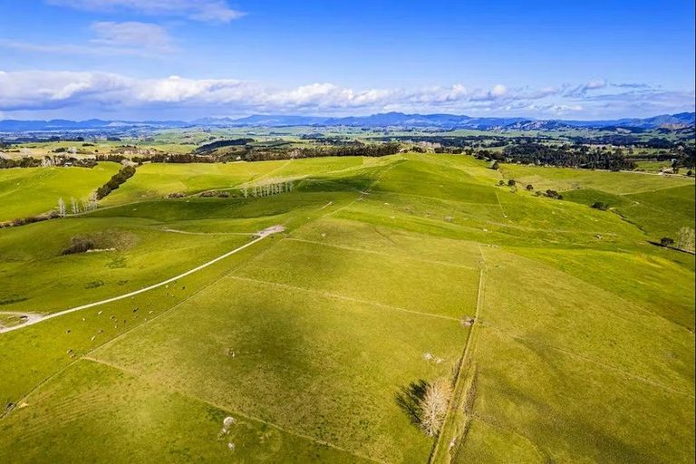 Photo of property in 1065 Pipiwai Road, Ruatangata West, Whangarei, 0176