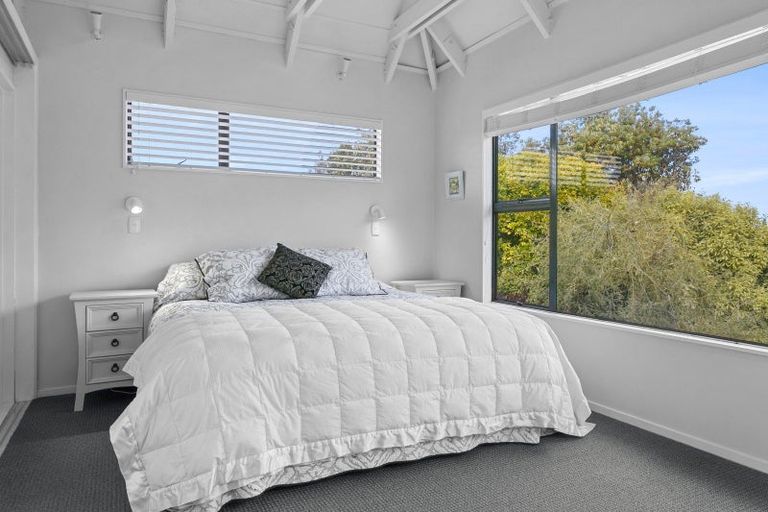 Photo of property in 744 Acacia Bay Road, Acacia Bay, Taupo, 3330