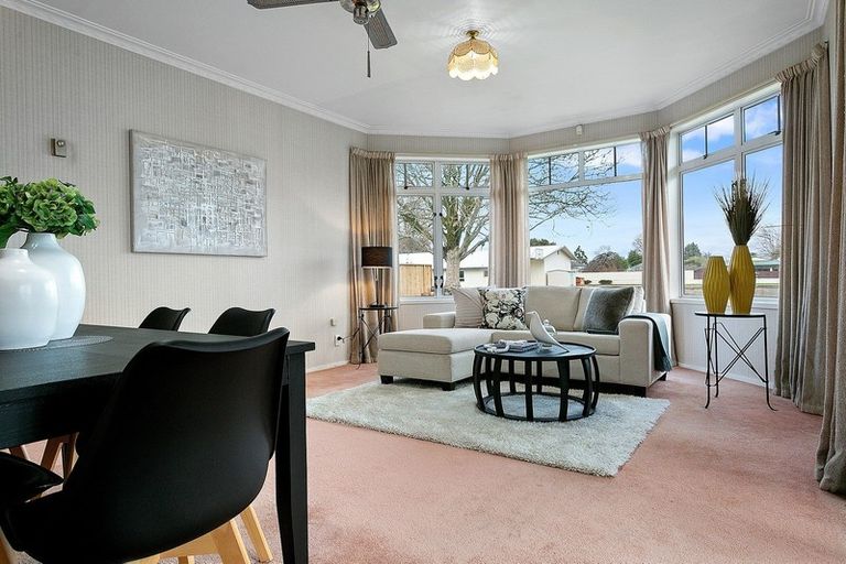 Photo of property in 29 Hamilton Road, Cambridge, 3434