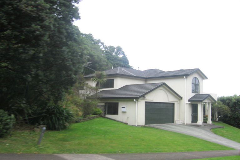Photo of property in 72 Dowse Drive, Maungaraki, Lower Hutt, 5010