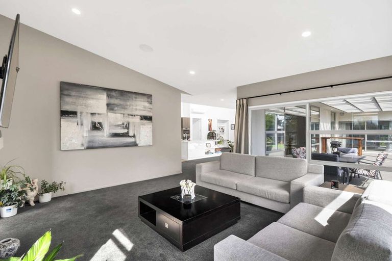 Photo of property in 127 Pegasus Boulevard, Pegasus, 7612