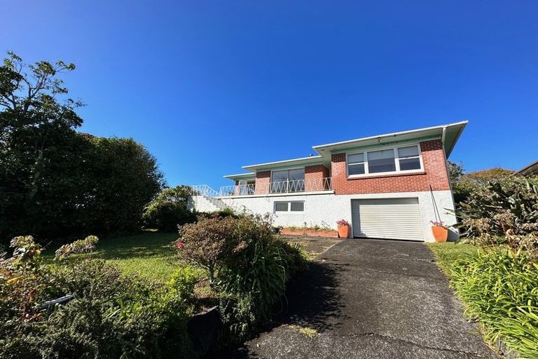Photo of property in 10 Routly Avenue, Pukekohe, 2120