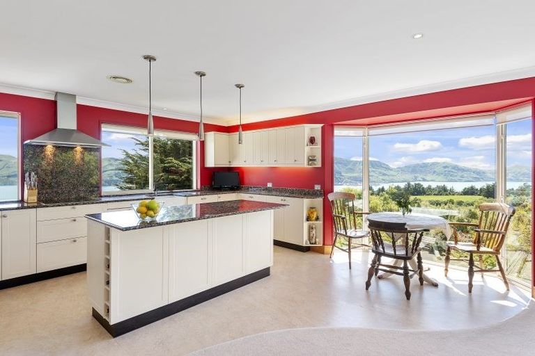 Photo of property in 73 Bayview Road, Charteris Bay, Lyttelton, 8971