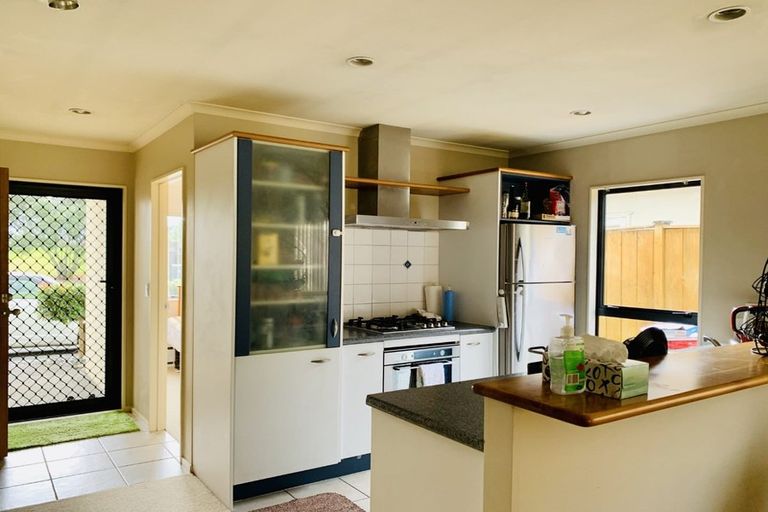 Photo of property in 37 Magic Way, Randwick Park, Auckland, 2105