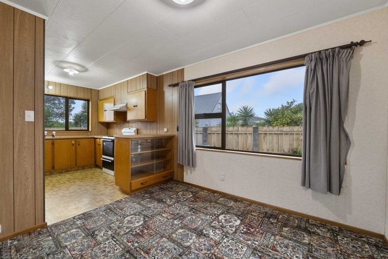 Photo of property in 45 Murray Avenue, Hawera, 4610