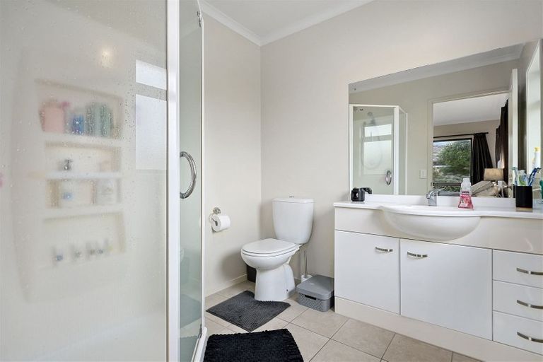 Photo of property in 39 Putaka Place, Papamoa Beach, Papamoa, 3118