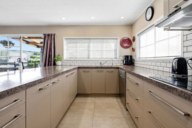 Photo of property in 5 Perkins Street, Pukehangi, Rotorua, 3015