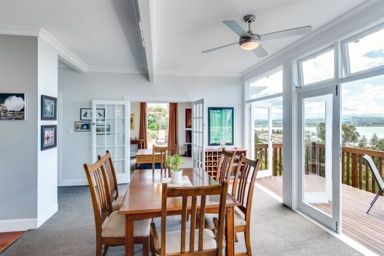 Photo of property in 14 Bay View Road, Bluff Hill, Napier, 4110