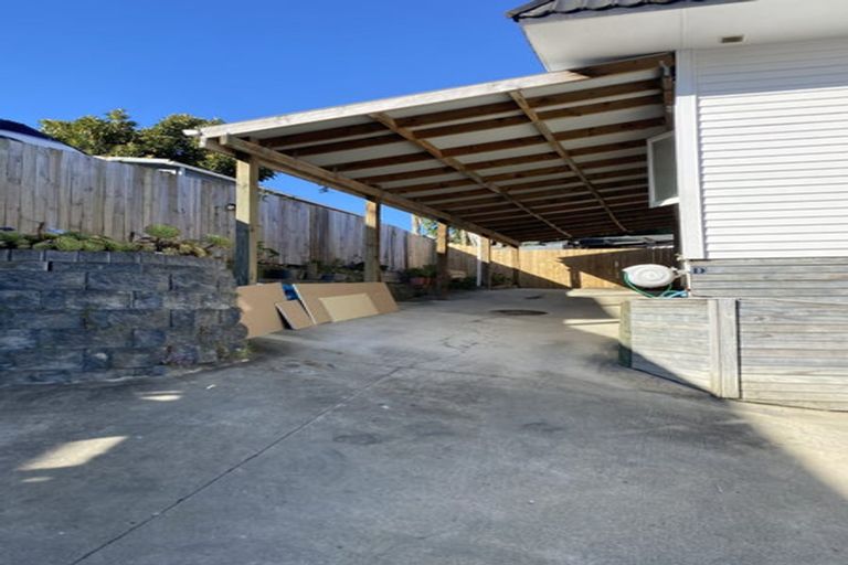 Photo of property in 86d Kelman Road, Kelston, Auckland, 0602