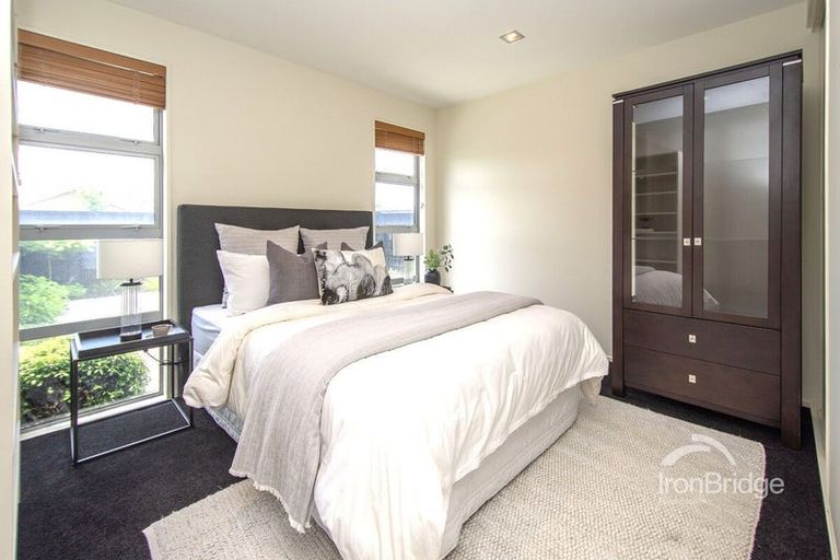 Photo of property in 14 Papaumu Green, Parklands, Christchurch, 8083