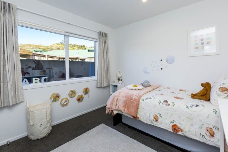 Photo of property in 9 Don Griffin Grove, Trentham, Upper Hutt, 5018