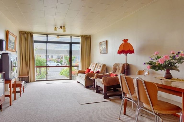 Photo of property in 2b Grant Street, Gore, 9710