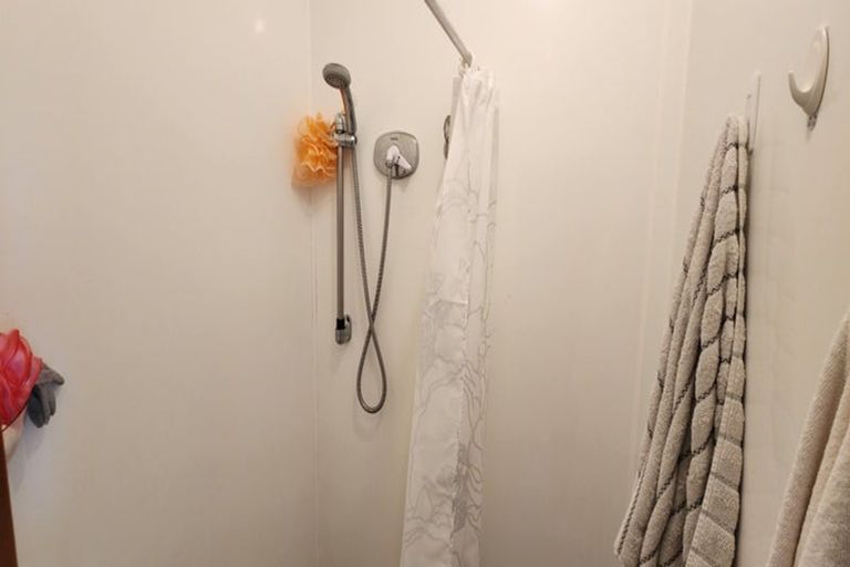 Photo of property in 103 Mangorei Road, Merrilands, New Plymouth, 4312