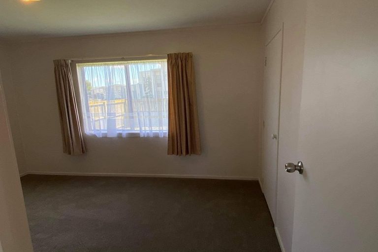 Photo of property in 1/61 Templeton Place, Clendon Park, Auckland, 2103