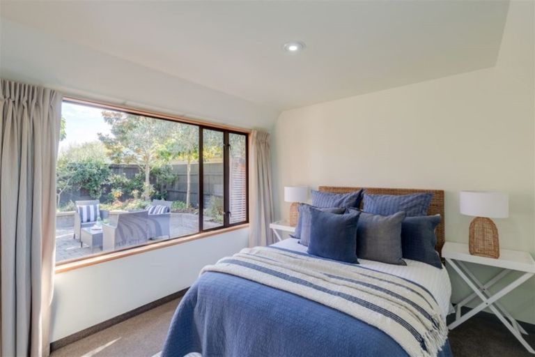 Photo of property in 2/145a Blighs Road, Strowan, Christchurch, 8052