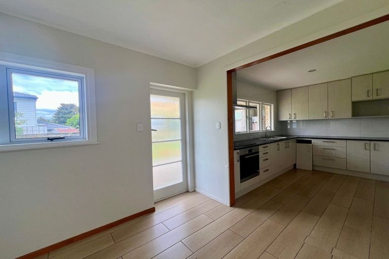 Photo of property in 35 Esperanto Road, Papatoetoe, Auckland, 2025