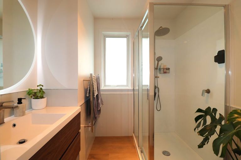 Photo of property in 27 Millers Road, Brookfield, Tauranga, 3110