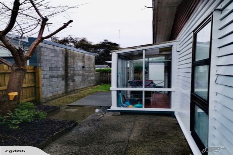 Photo of property in 32 York Street, Levin, 5510