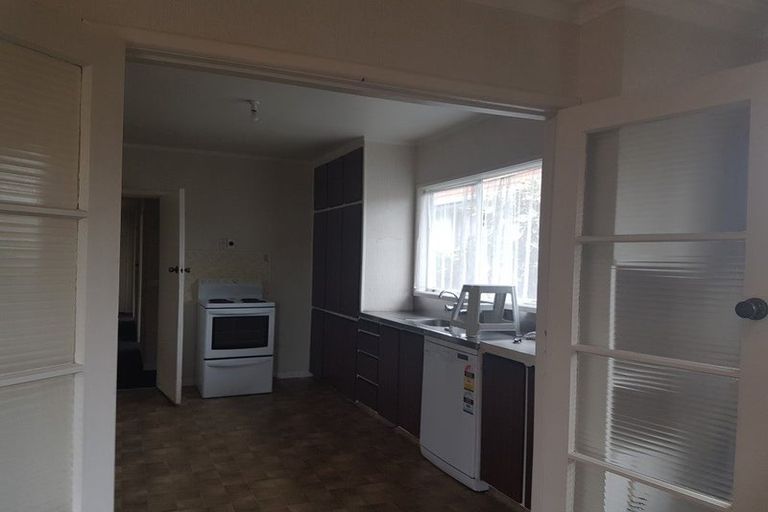 Photo of property in 42 May Street, Mount Maunganui, 3116