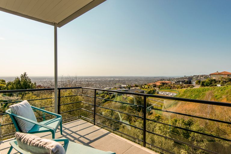 Photo of property in 147 Kidson Terrace, Cashmere, Christchurch, 8022