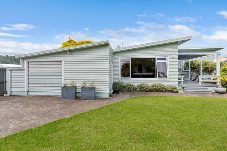 Photo of property in 19 Pohutu Street, Whakatane, 3120