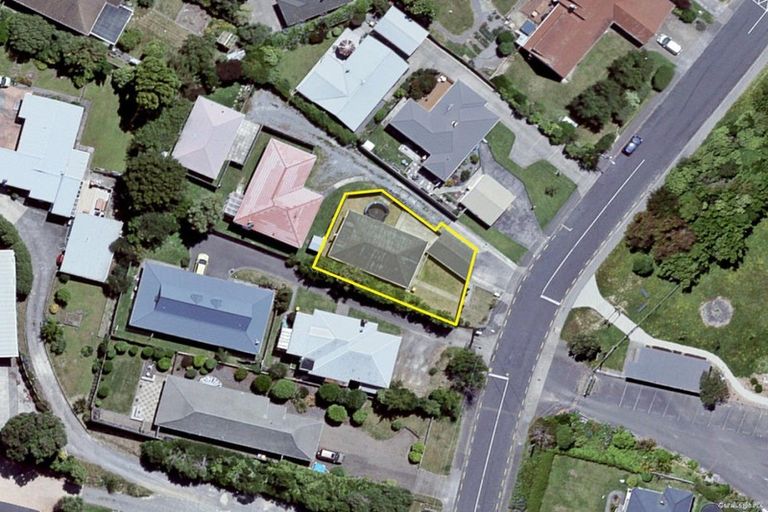 Photo of property in 57a Ranui Terrace, Tawa, Wellington, 5028