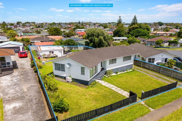 Photo of property in 3 Ilford Crescent, Mangere, Auckland, 2022