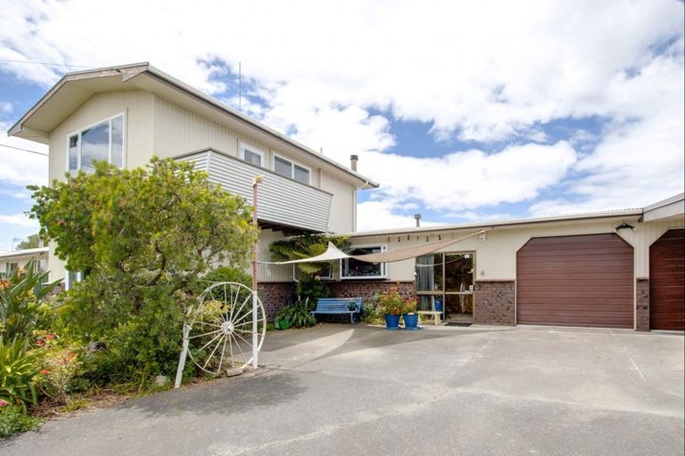 Photo of property in 70 Rogers Road, Bay View, Napier, 4104