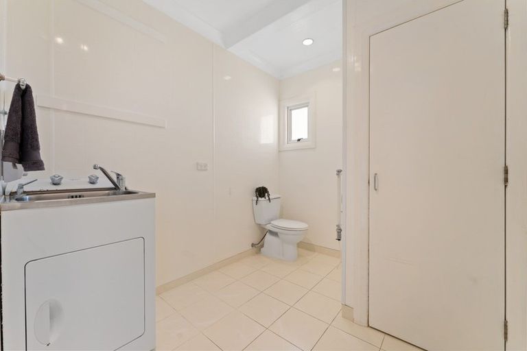 Photo of property in 31 Doone Street, Lynmouth, New Plymouth, 4310