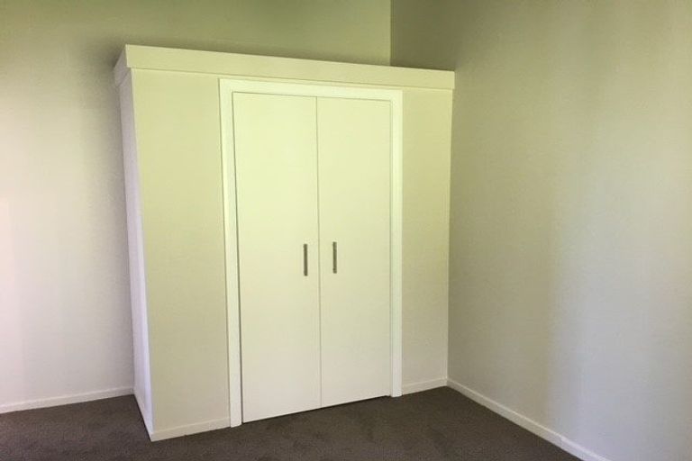 Photo of property in 3/37 Singers Road, Korokoro, Lower Hutt, 5012