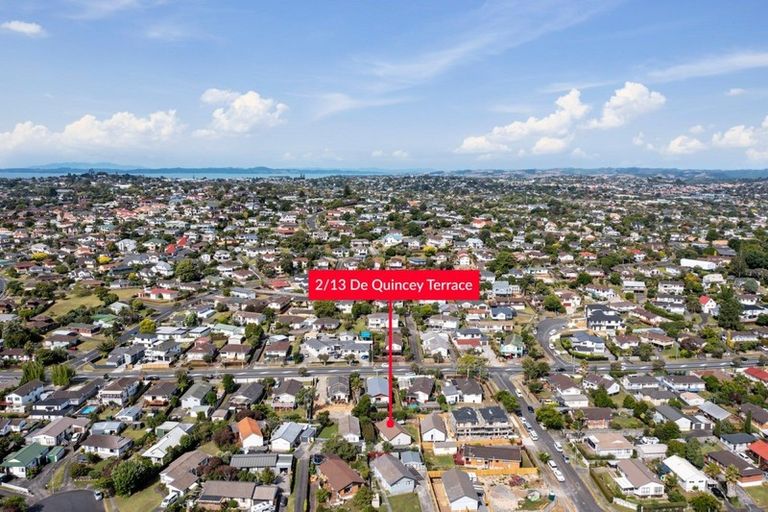 Photo of property in 2/13 De Quincey Terrace, Highland Park, Auckland, 2010