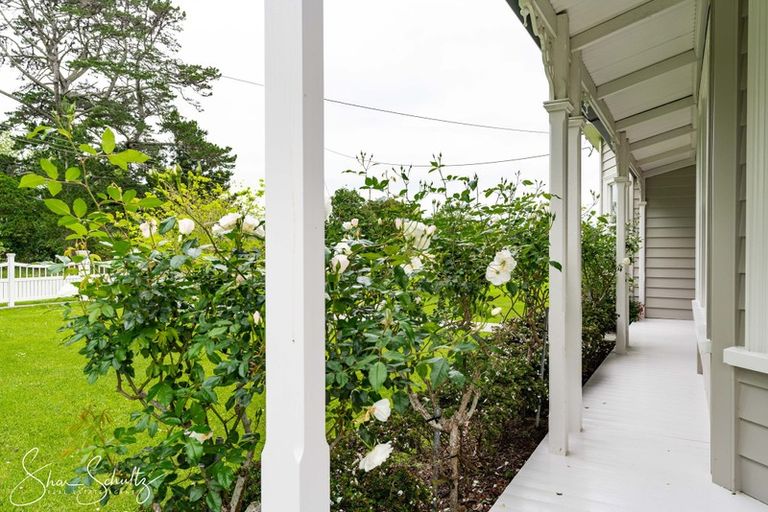Photo of property in 31 Franklin Road, Paparoa, 0571