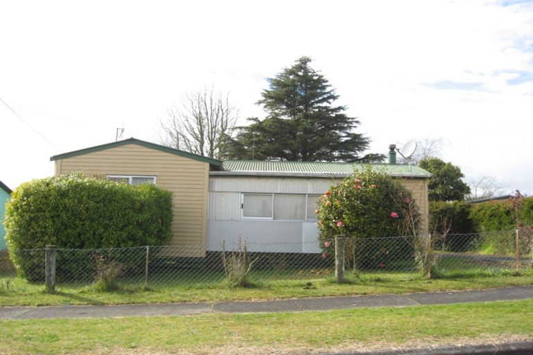 Photo of property in 8 Rangiora Street, Mangakino, 3421