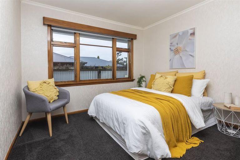 Photo of property in 21 Deloraine Street, Somerfield, Christchurch, 8024